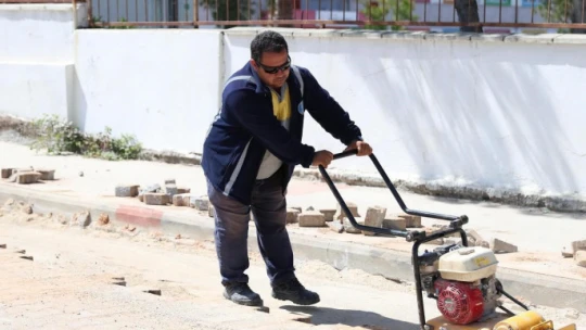 Didim'de yol yapım çalışmaları tüm hızıyla sürüyor