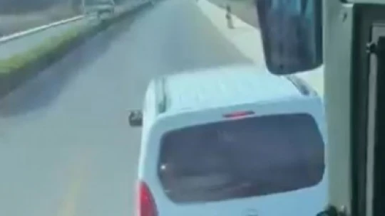 Didim'deki tur otobüsü saldırısında yeni görüntü ortaya çıktı