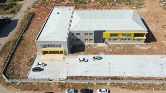 Didimli gençlerin yeni adresi olacak tesisler, açılışa hazırlanıyor