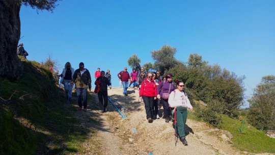 Doğaseverler, 'Yarışlar kenti Magnesia'yı keşfetti