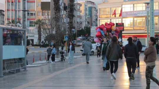 Doğu'da kar, Aydın'da bahar