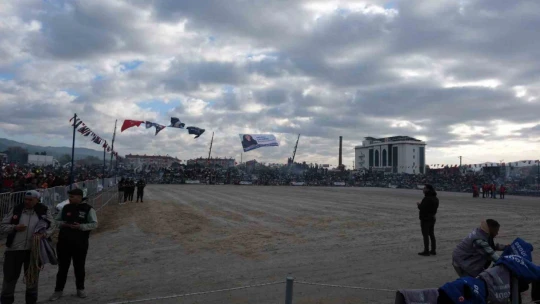 Dünya Kupası güreşleri dualarla başladı