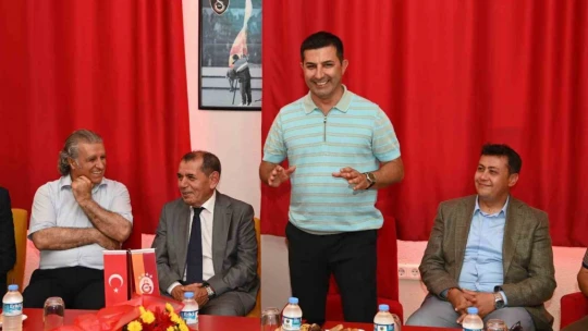 Dursun Özbek: 'Milli takımın morale ihtiyacı var'