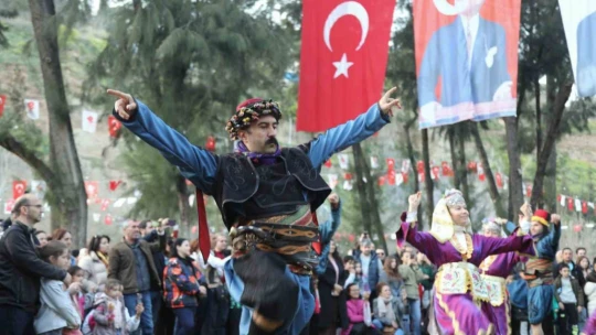 Efeler 3'üncü Gastronomi Festivali sona erdi