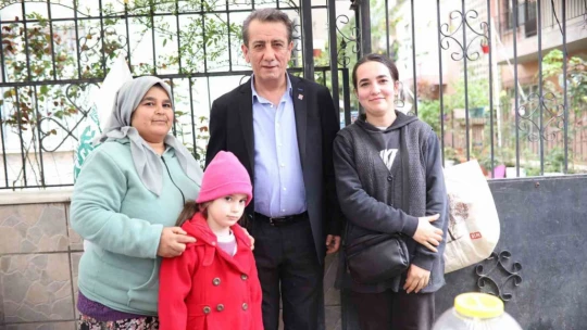 Efeler Belediye Başkan Adayı Yetiştin'den pazar ziyareti