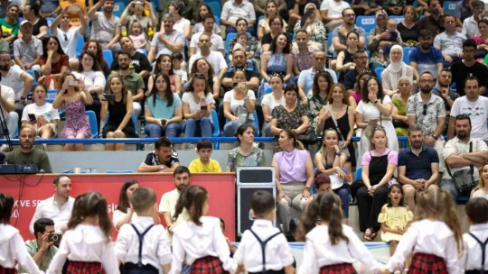 Efeler Belediyesi Gündüz Bakımevleri'nde yıl sonu ve mezuniyet coşkusu