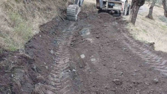 Efeler Belediyesi kırsal mahallelerde yol çalışmalarını sürdürüyor