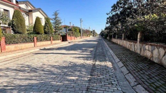 Efeler Belediyesi mahallelerdeki temizlik çalışmalarını sürdürüyor