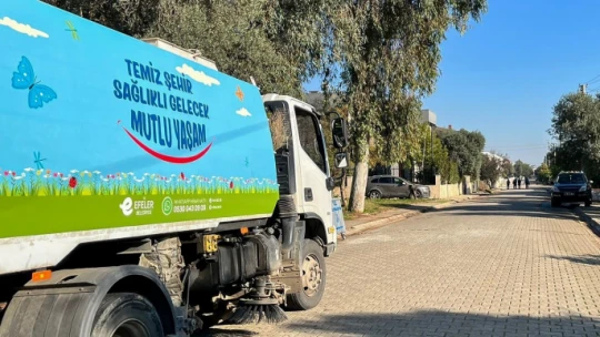 Efeler Belediyesi mahallelerdeki temizlik çalışmalarını sürdürüyor