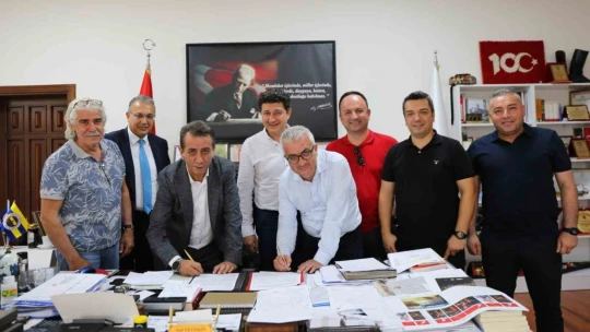Efeler Belediyesi'nde çifte bayram sevinci