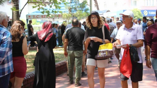 Efeler Belediyesi'nden aşure hayrı