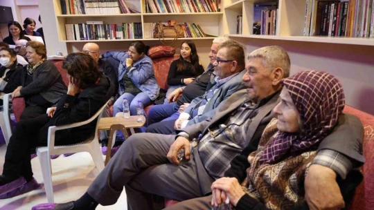 Efeler Belediyesi'nden görme engellilere sanat desteği