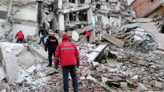 Efeler Belediyesi'nin arama kurtarma ekibi her an göreve hazır