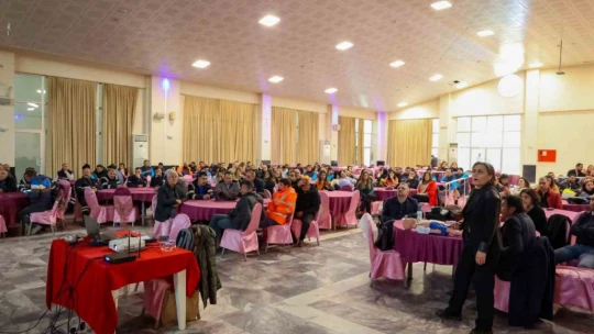 Efeler Belediyesi personeli eğitimlere devam ediyor
