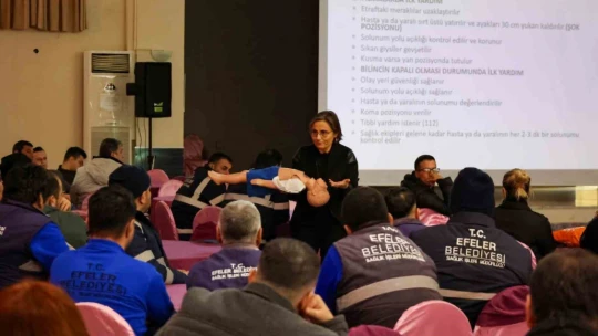 Efeler Belediyesi personeli eğitimlere devam ediyor