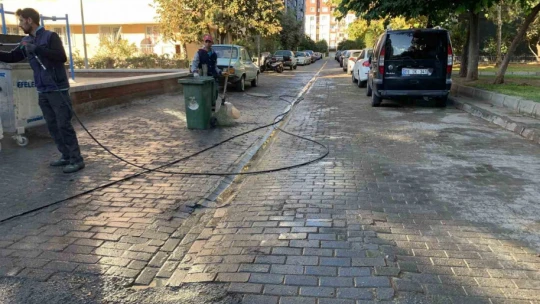Efeler Belediyesi temizlik çalışmalarına hız verdi