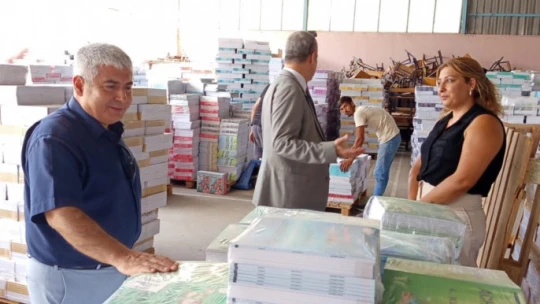 Efeler'de 65 bin ücretsiz ders kitabı dağıtılacak