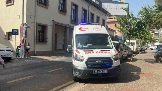 Efeler'de alacak verecek kavgası: 1 kişi yaralı