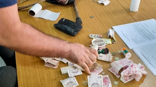 Efeler'de dilenci operasyonu