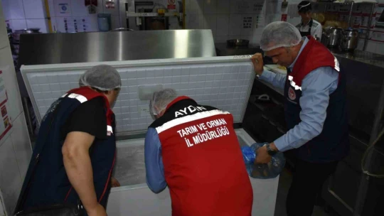 Efeler'de eş zamanlı 'yağ' denetimi