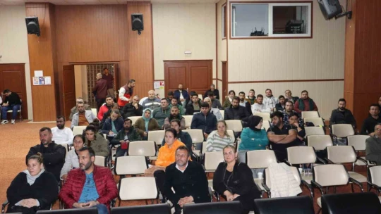 Efeler'de hayvancılık eğitimleri hız kesmiyor