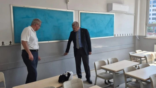 Efeler'de okullar yeni eğitim öğretim yılına hazırlanıyor
