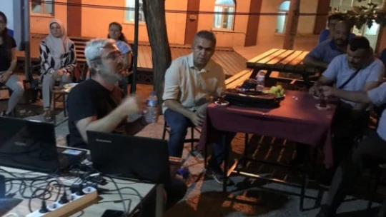 Efeler'de üreticilere incir eğitimi verildi