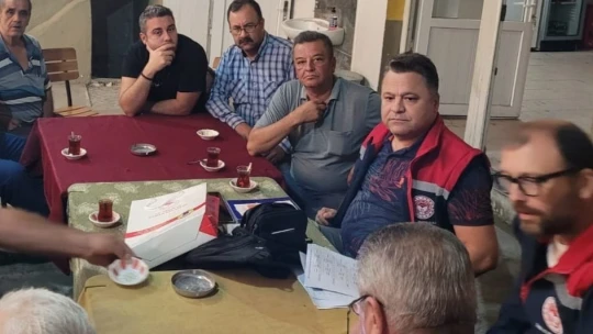Efeler'de üreticilere yönelik gece eğitimleri sürüyor