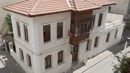 Efeler'den vatandaşlara ücretsiz psikolojik destek