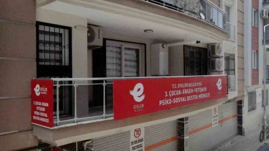 Efeler'den vatandaşlara ücretsiz psikolojik destek