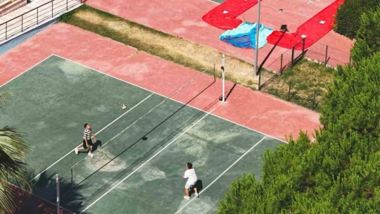 Efeler Gençlik Kampı'nda buluştular