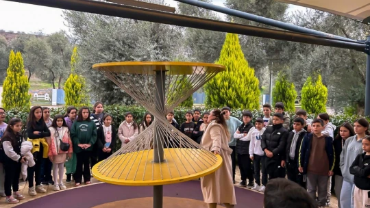 Efeler'in Bilim Parkı Nazillili öğrencileri ağırladı