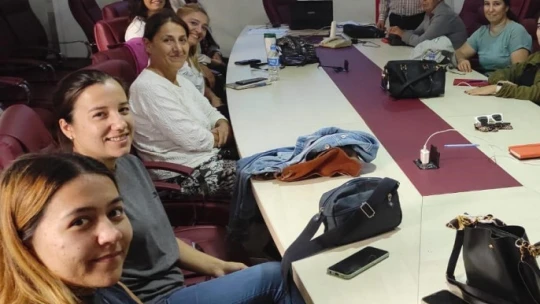 Efeler'in çiftçi kadınları bilinçleniyor