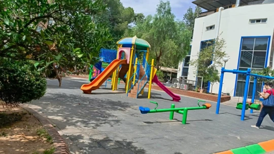 Efeler'in parkları yaz tatiline hazır