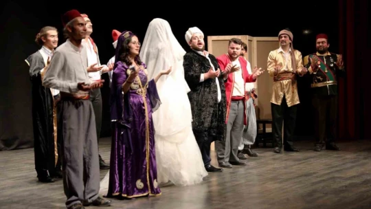 Efeler'in sanat yüzlerine ödül