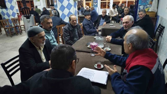 Efeler Tarım Ekipleri, Eğrikavak Mahallesi'nde üreticilerle buluştu