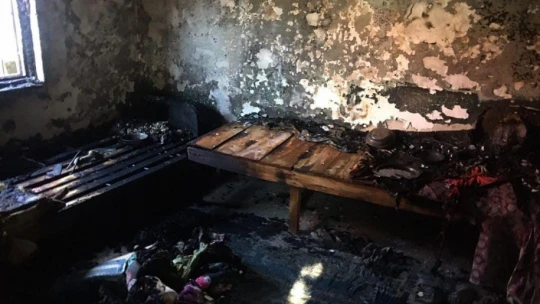 Elektrikli battaniyeden çıkan yangında hayatını kaybetti