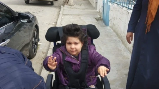 Engelsiz Engelliler Derneği, Hiranur'un yüzünü güldürdü