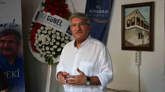 Eski Devlet Bakanı Sağlar: 'Kuşadası, Başkan Günel vizyonu ile kültür sanat kenti oldu'