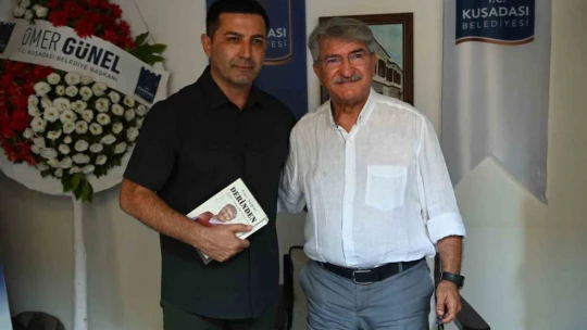 Eski Devlet Bakanı Sağlar: 'Kuşadası, Başkan Günel vizyonu ile kültür sanat kenti oldu'