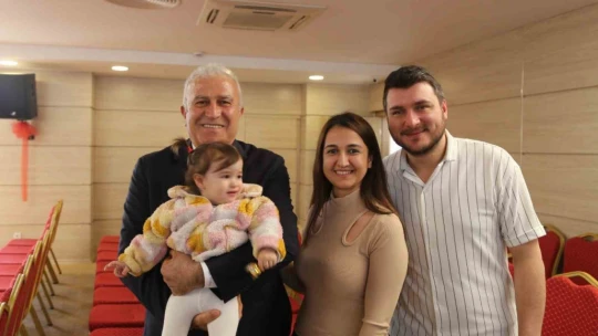 Evlenmek için 29 Şubat'ı seçtiler