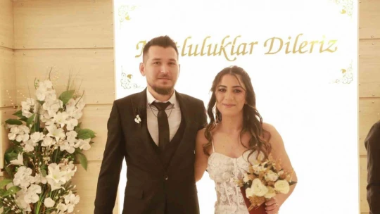 Evlenmek için 29 Şubat'ı seçtiler