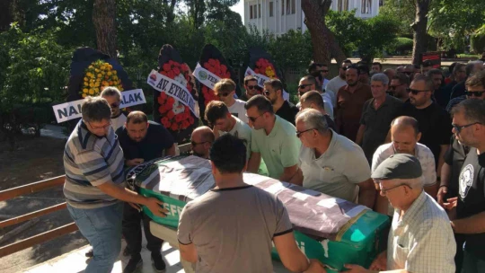 Fanatik taraftar Aydınspor bayrağı ile uğurlandı