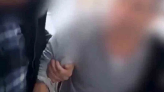 FETÖ üyeliğinden aranan eski müdür kurutmalıktaki çamaşırların arasında yakalandı
