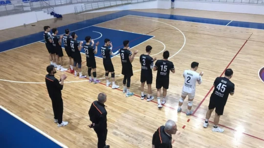 Filenin efeleri ikinci yarıya galibiyetle başladı
