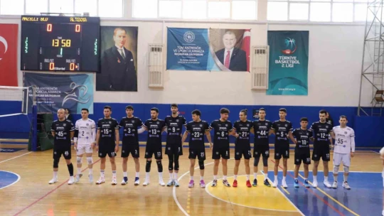 Filenin efeleri rakibini boş gönderdi