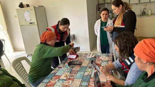 Fıstık işçileri kadına karşı şiddet konusunda bilgilendirildi