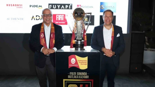 Galatasaray'ın şampiyonluğu Kuşadası'nda muhteşem bir geceyle kutlandı