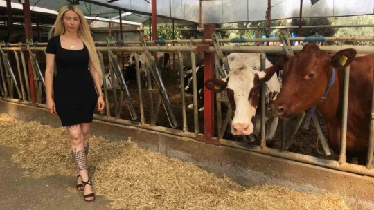 Gazeteciliği bıraktı 'hastalıktan ari' çiftlik kurdu
