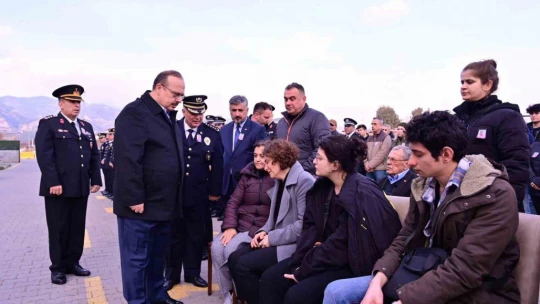 Geçirdiği kalp krizi sonucu hayatını kaybeden polis memuru için tören düzenlendi